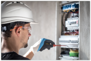 Delito leve de defraudación de fluido eléctrico